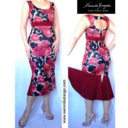 Pencil dress with the frill