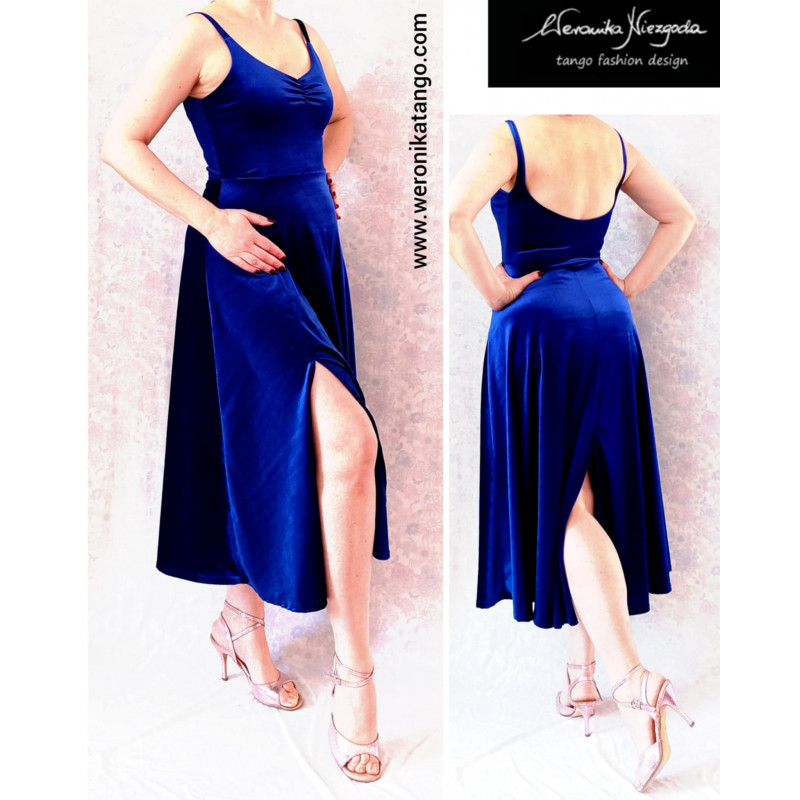 ALICE Dancing velvet dress with open back