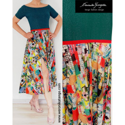 Wide dancing dress with silky skirt