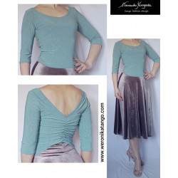 Top with ruffles at the back