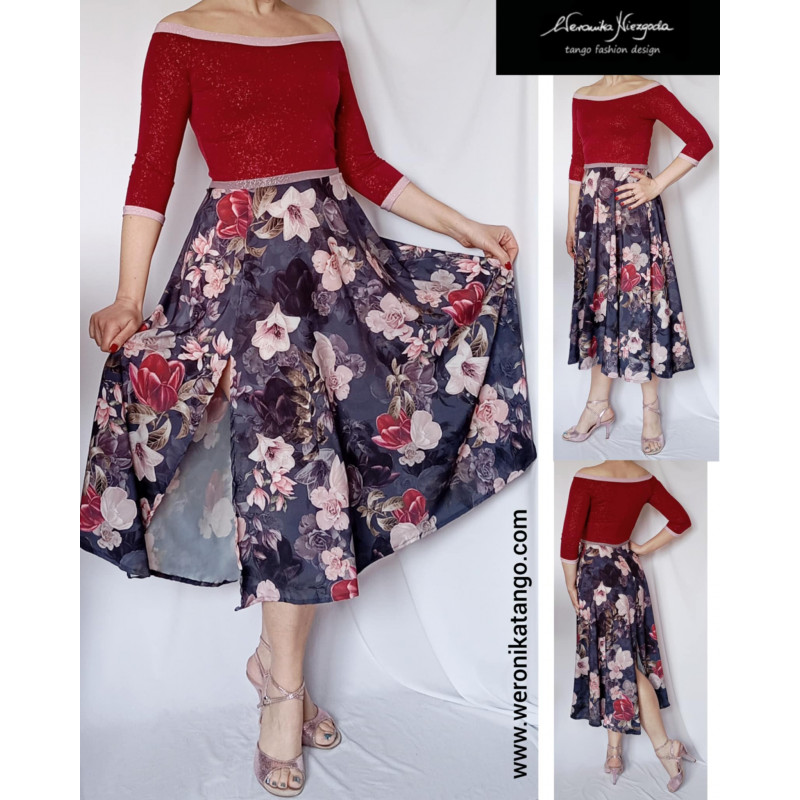 Wide dancing dress with silky skirt