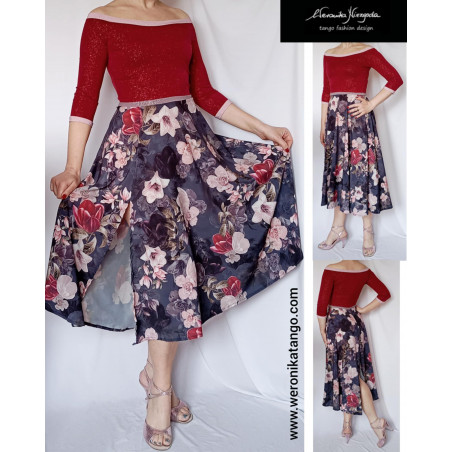 Wide dancing dress with silky skirt