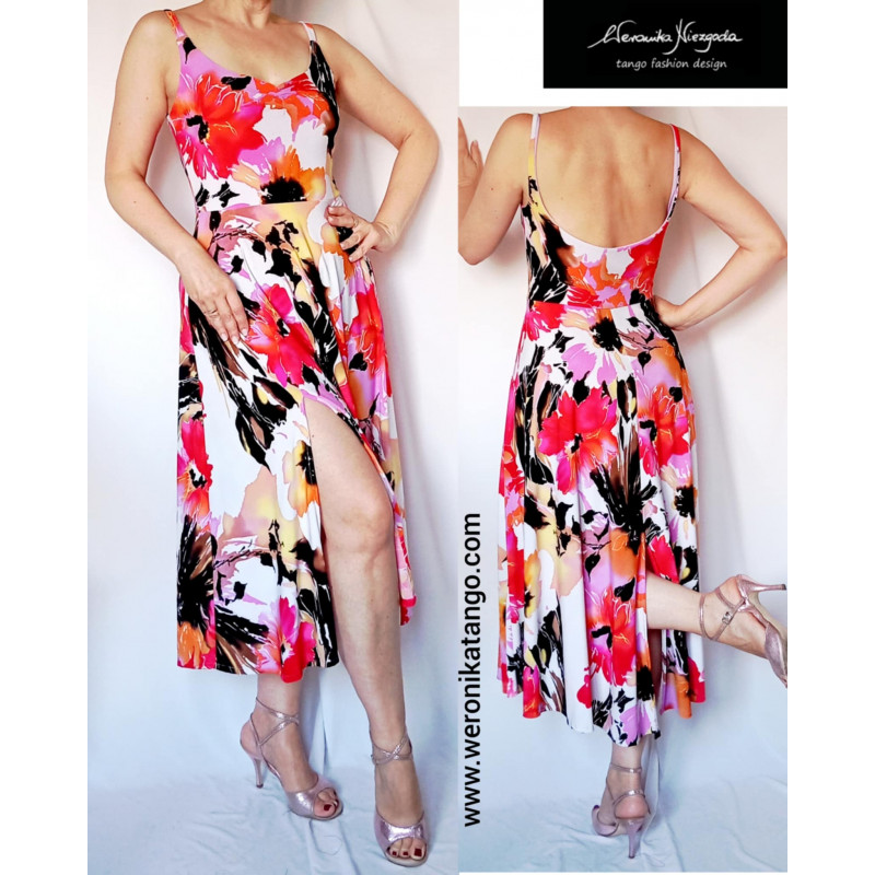 Alice - Dancing dress with open back