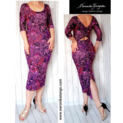 Ariel - pencil dress with ruffles at the back