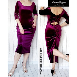 Ariel - welurowa ołówkowa sukienka z marszczeniami