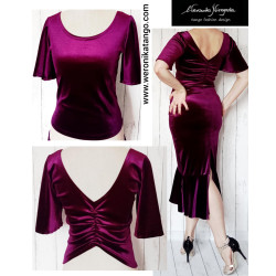 Top z rozkloszowanym rękawem