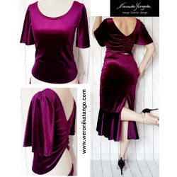 Top z rozkloszowanym rękawem