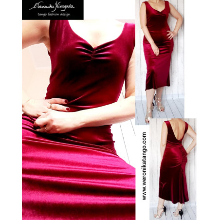 LUXIA - pencil dress with open back