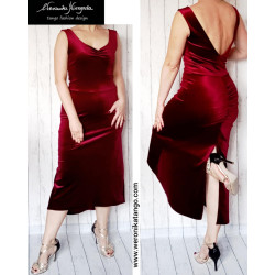 LUXIA - pencil dress with open back