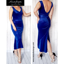 Luxia - ołówkowa sukienka z głębokim dekoltem