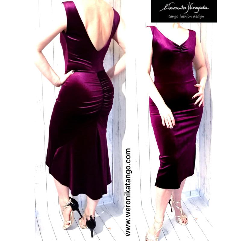 LUXIA - pencil dress with open back