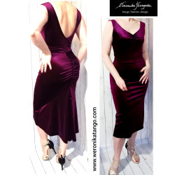 LUXIA - pencil dress with open back