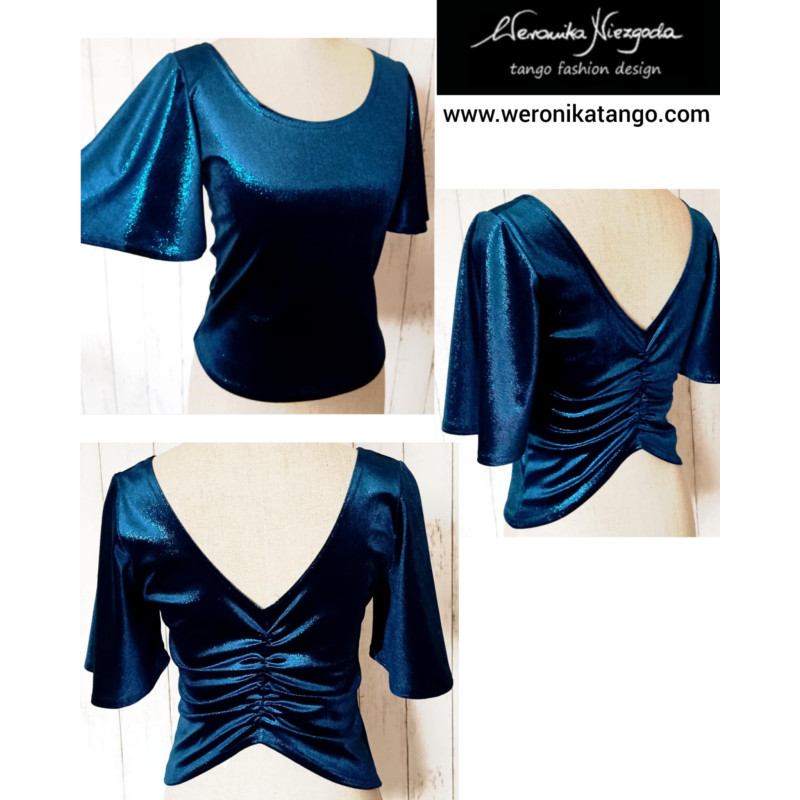 Top z rozkloszowanym rękawem