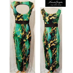 Ołówkowa sukienka z okienkiem