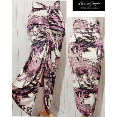 Veronica - pencil skirt with ruffles at the back