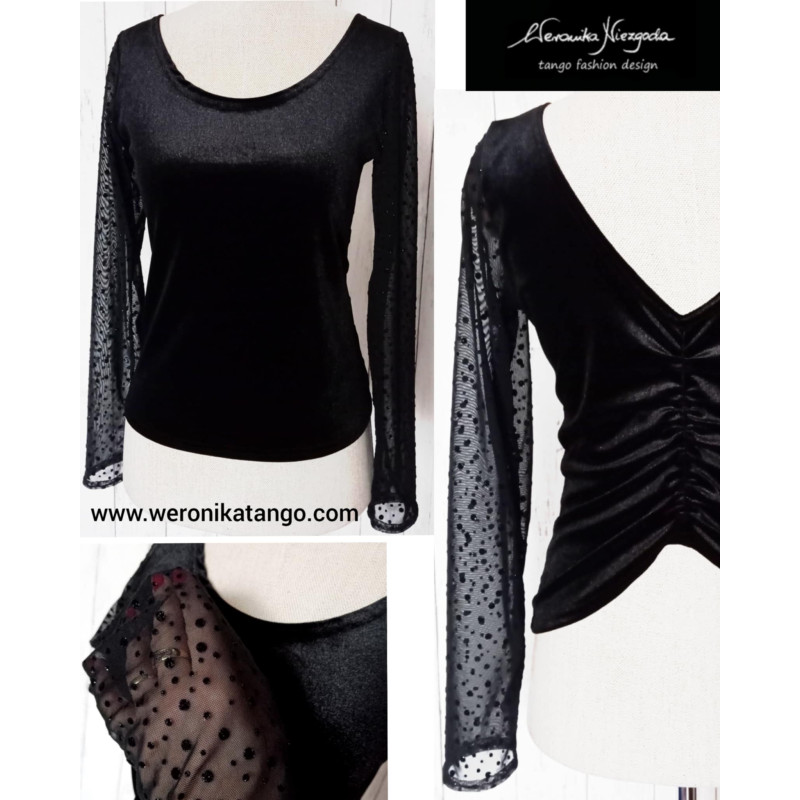 Velvet top with ruffles at the back