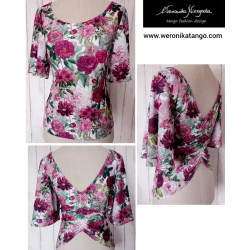 Top z rozkloszowanym rękawem