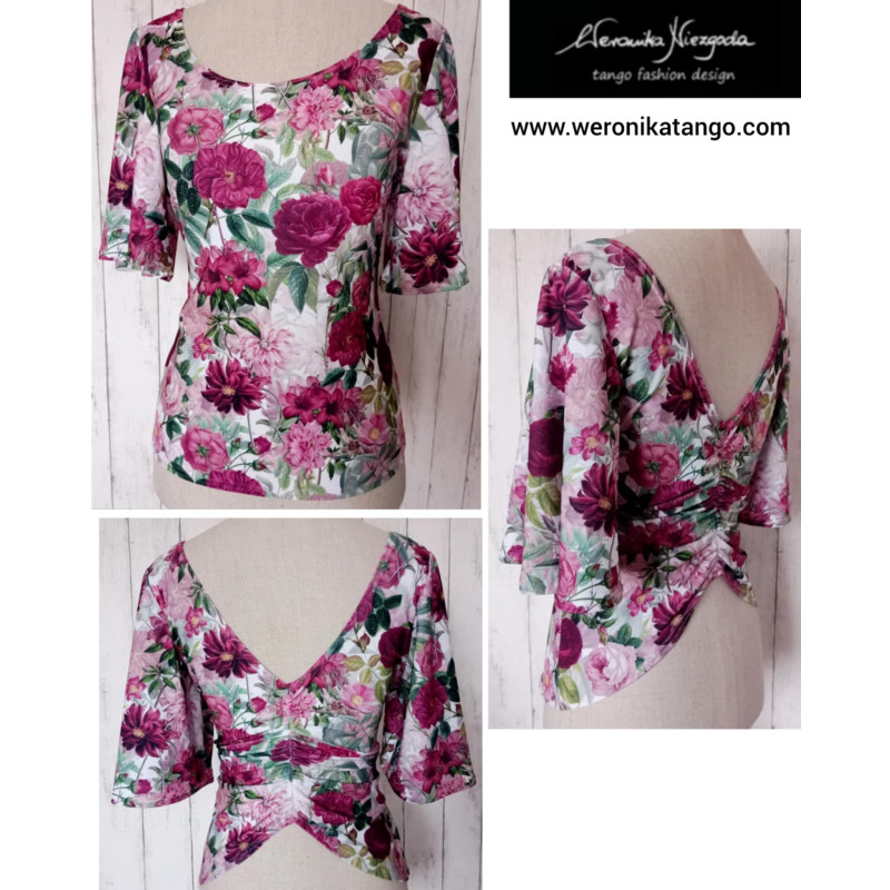 Top z rozkloszowanym rękawem