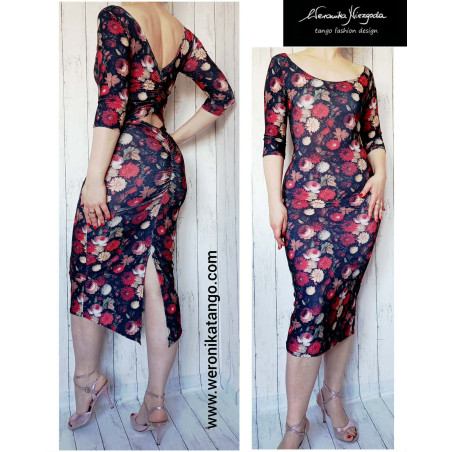 Ariel - pencil dress with ruffles at the back