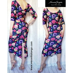 Ariel - pencil dress with ruffles at the back