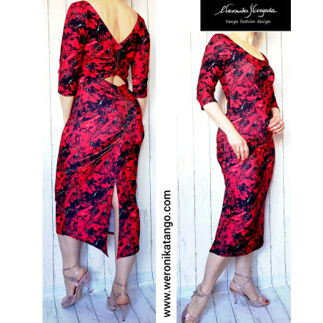 Ariel - pencil dress with ruffles at the back