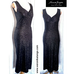 LUXIA - pencil dress with open back