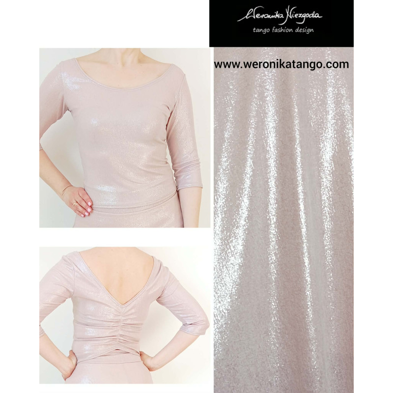 Top z marszczeniem z tyłu