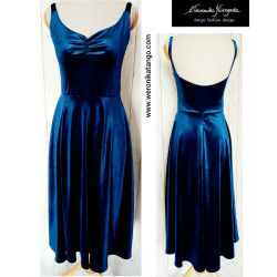 ALICE Dancing velvet dress with open back